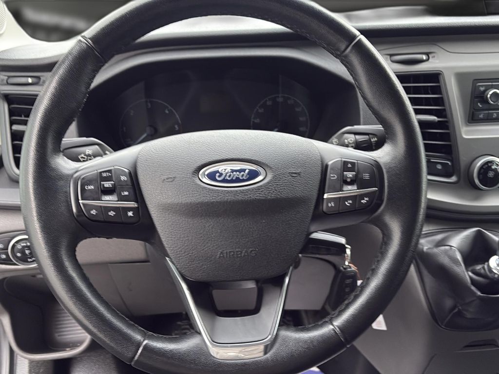 Ford Transit 2021