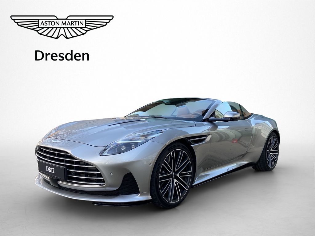 Aston Martin DB12 2024