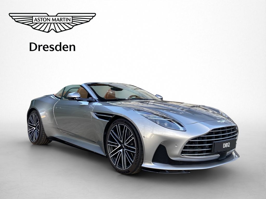 Aston Martin DB12 2024