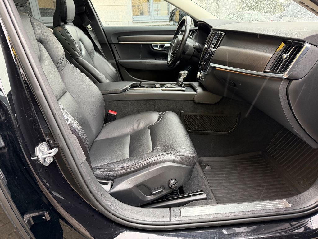 Volvo V90 Cross Country 2019