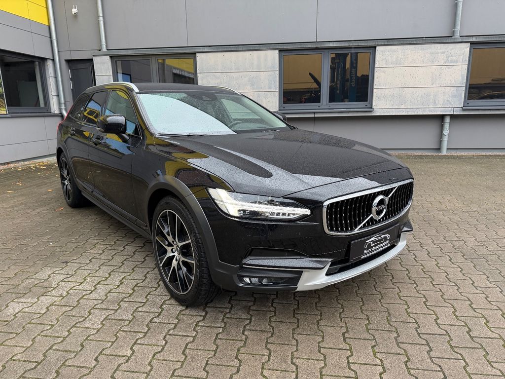 Volvo V90 Cross Country 2019