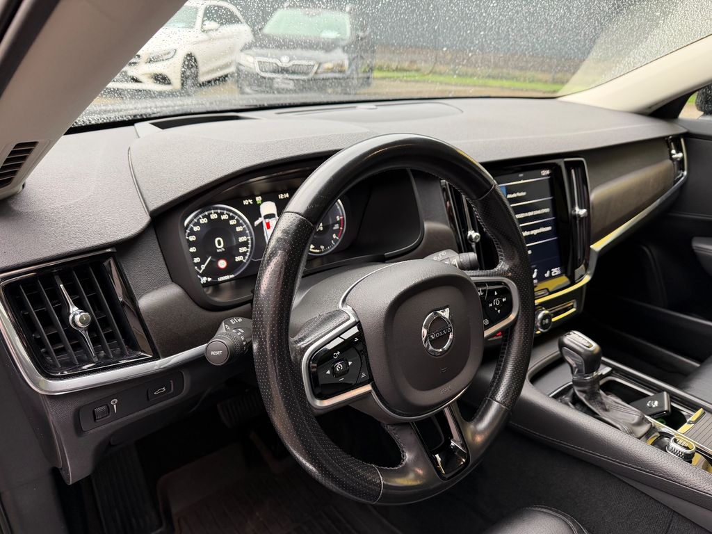 Volvo V90 Cross Country 2019