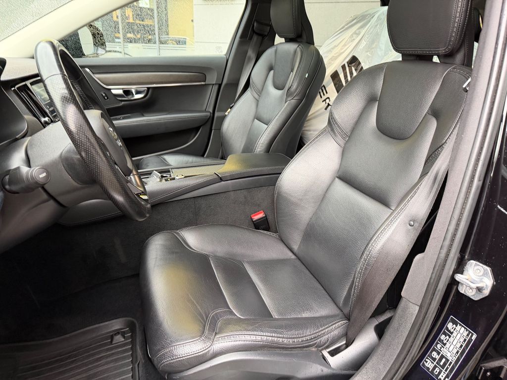 Volvo V90 Cross Country 2019