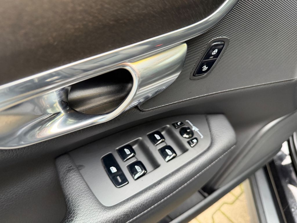 Volvo V90 Cross Country 2019