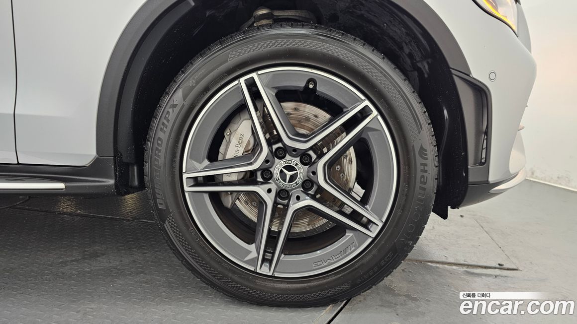 Mercedes-Benz GLC-Class 2020