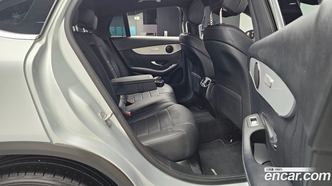 Mercedes-Benz GLC-Class 2020