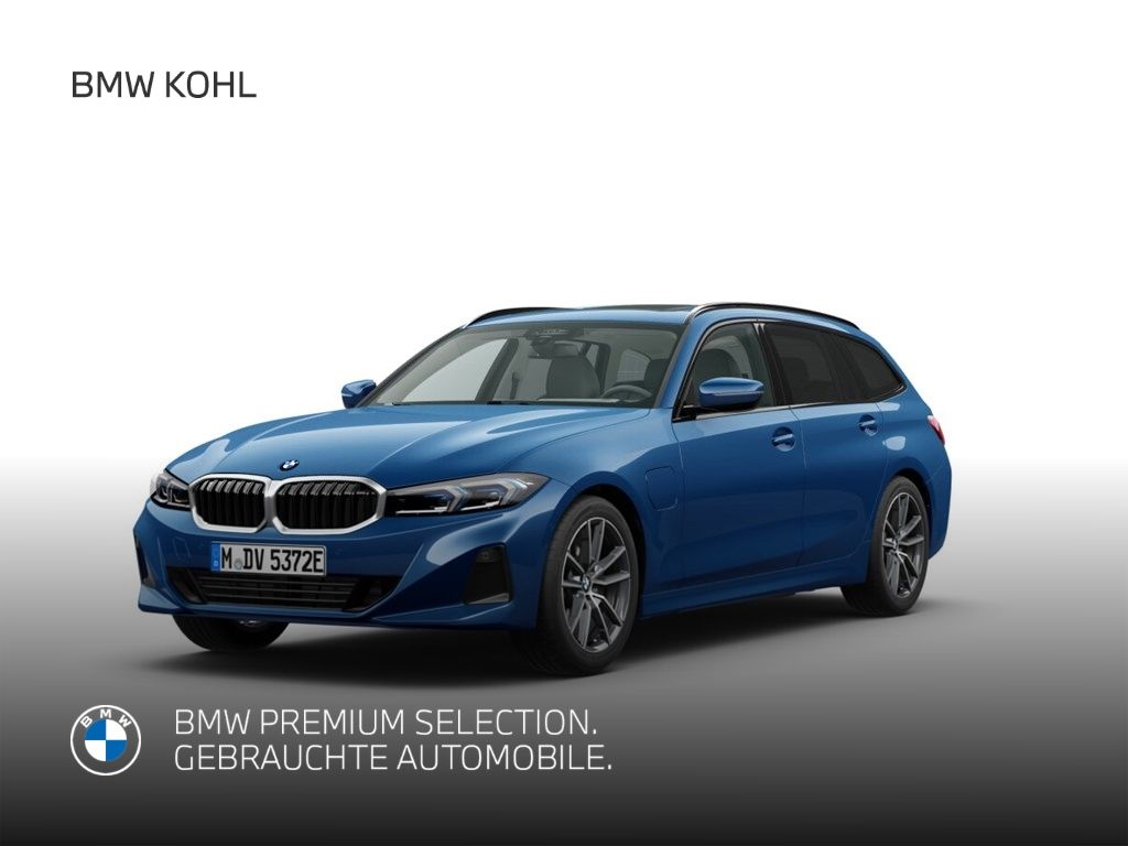 BMW 330 2022