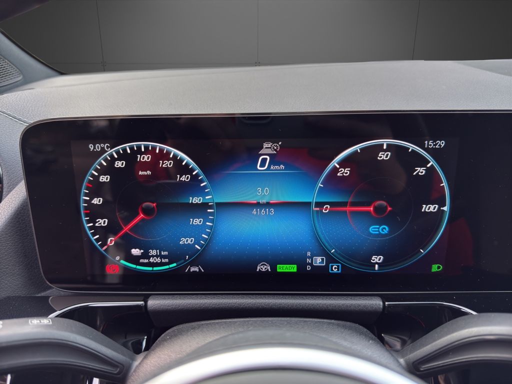 Mercedes-Benz EQA 2022