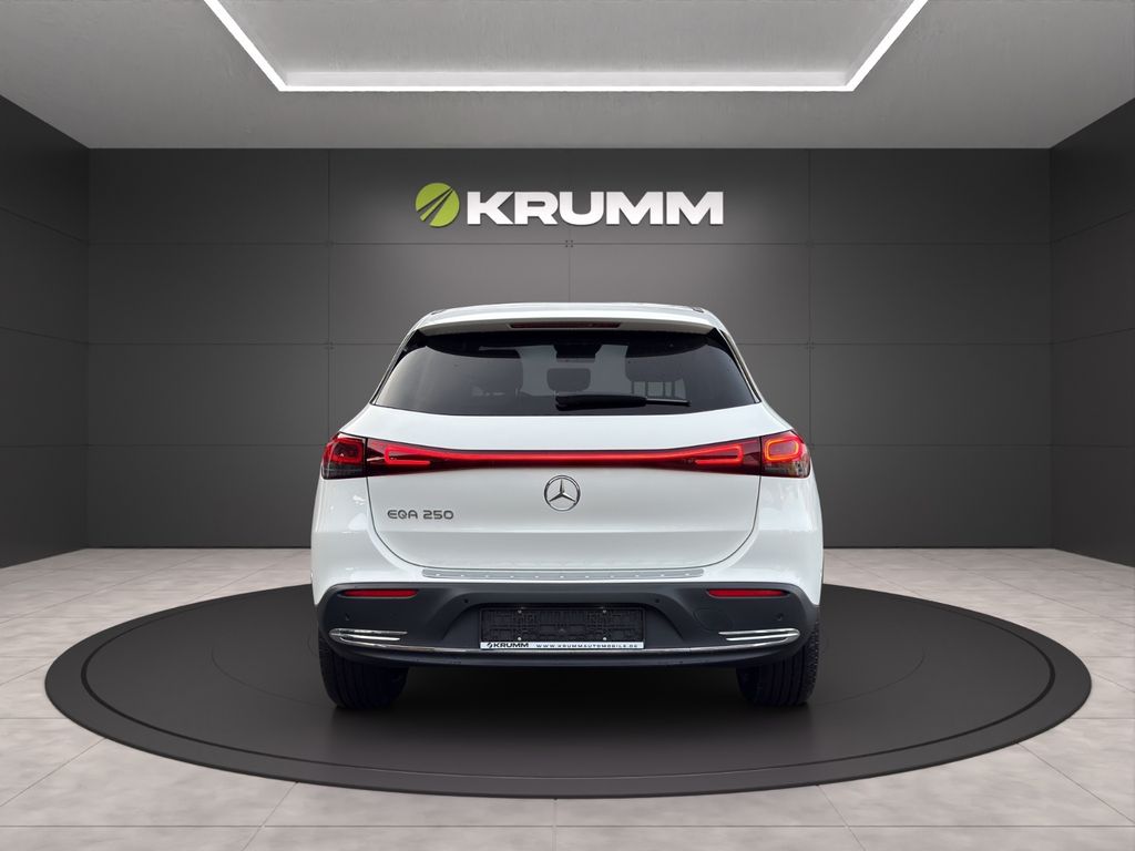 Mercedes-Benz EQA 2022