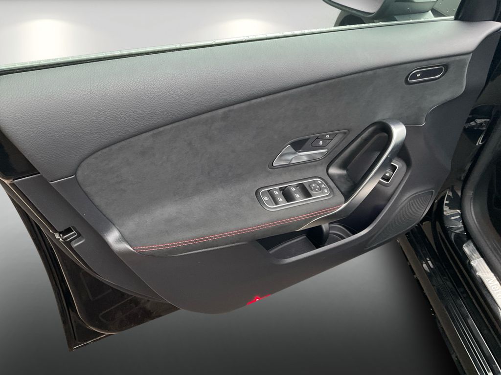 Mercedes-Benz A 250 2023