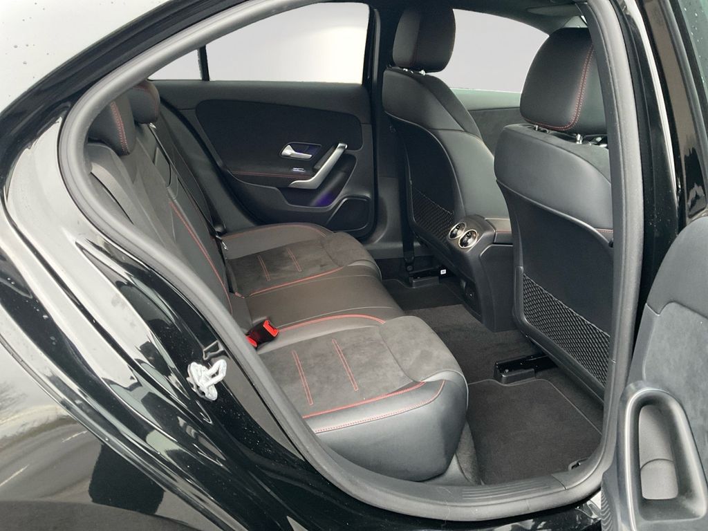 Mercedes-Benz A 250 2023