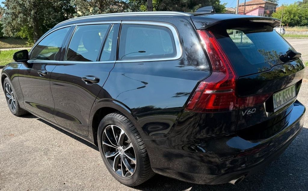 Volvo V60 2021