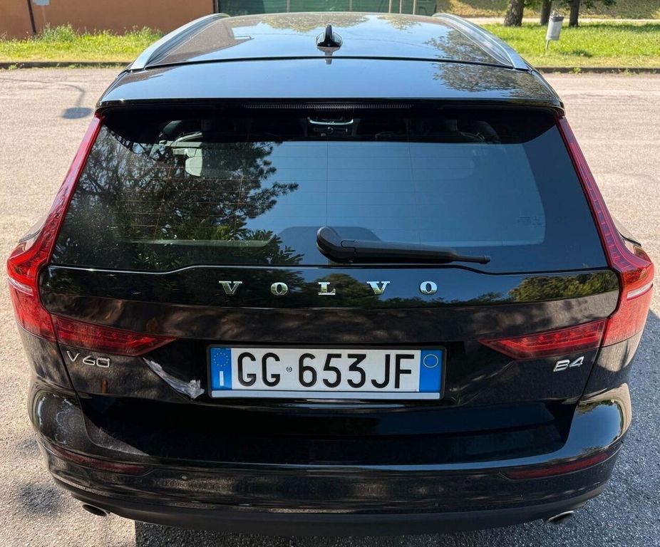 Volvo V60 2021