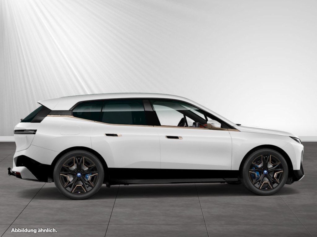 BMW iX 2024