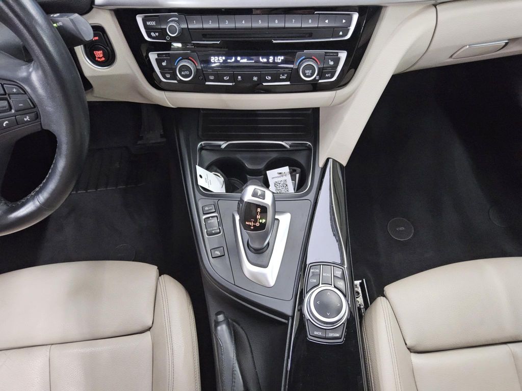 BMW 318 Gran Turismo 2020