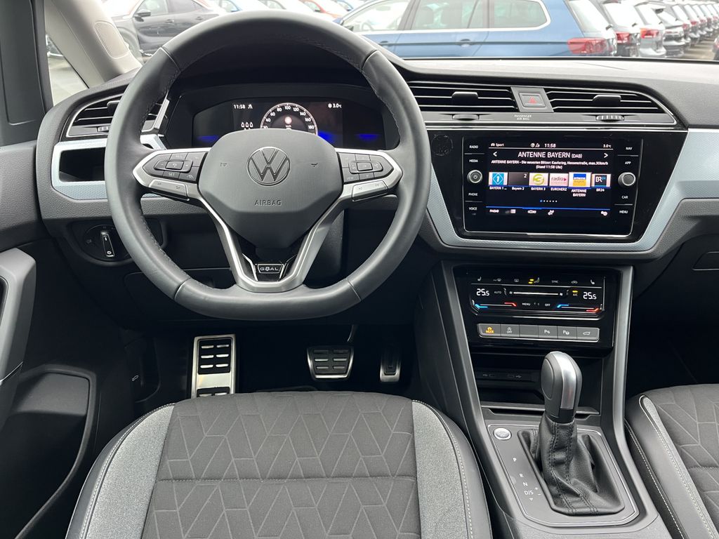 Volkswagen Touran 2025