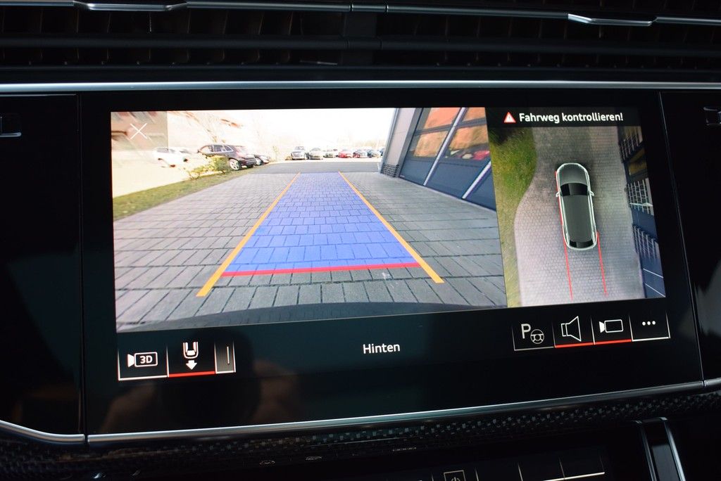 Audi SQ8 2022