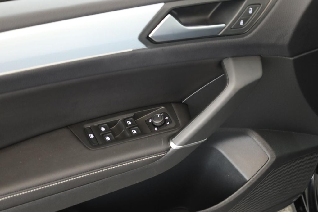 Volkswagen Touran 2025