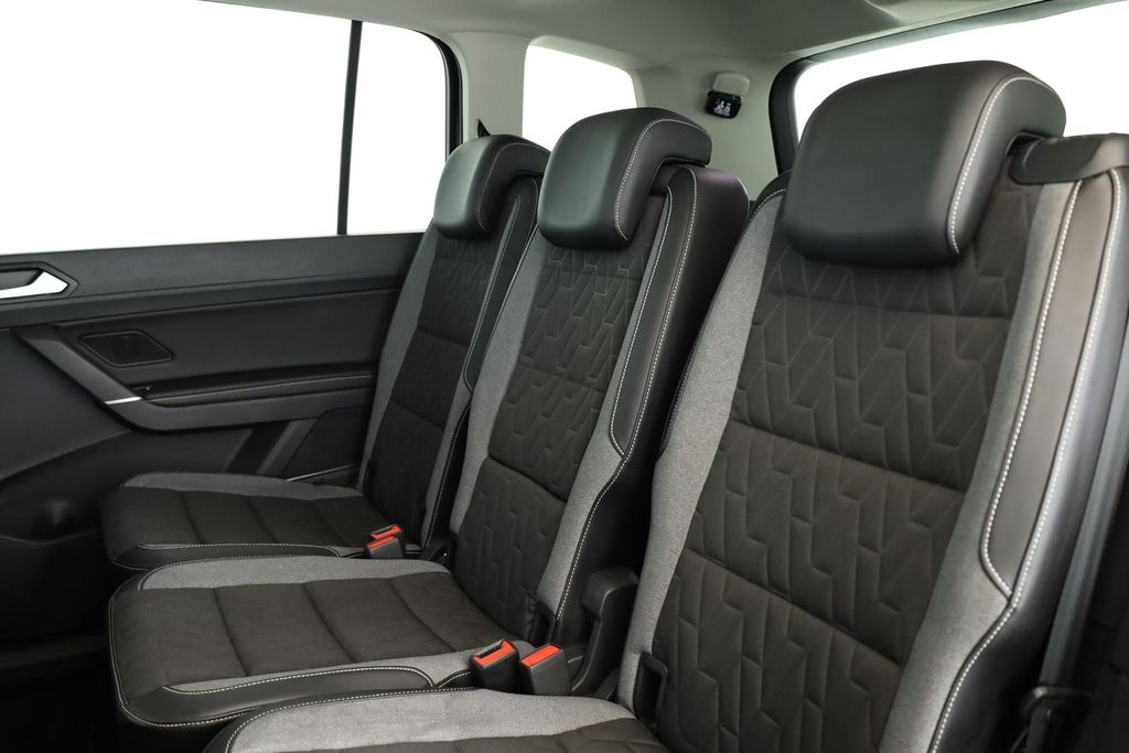 Volkswagen Touran 2025