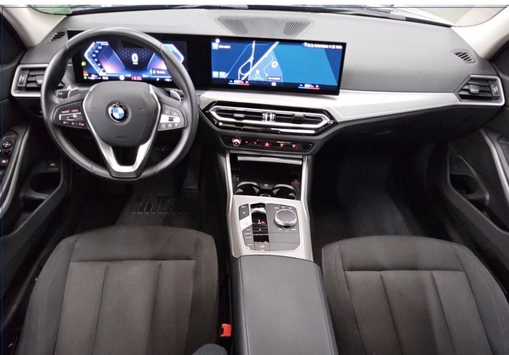 BMW 320 2022