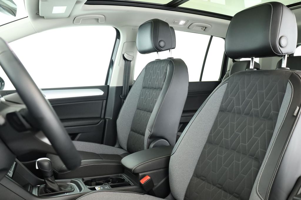 Volkswagen Touran 2025