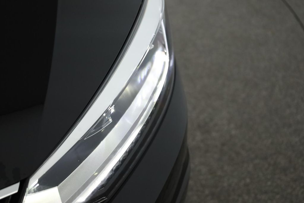 Volkswagen Touran 2025