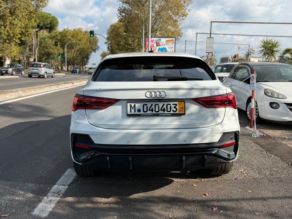 Audi Q3 2021