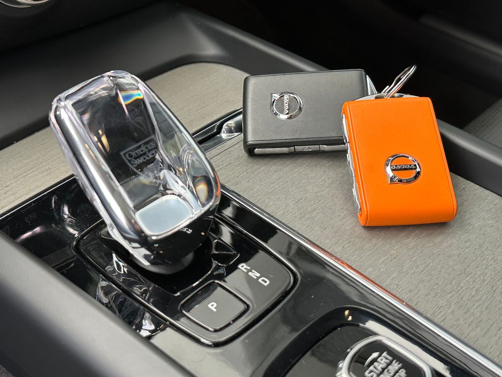 Volvo V60 Cross Country 2023