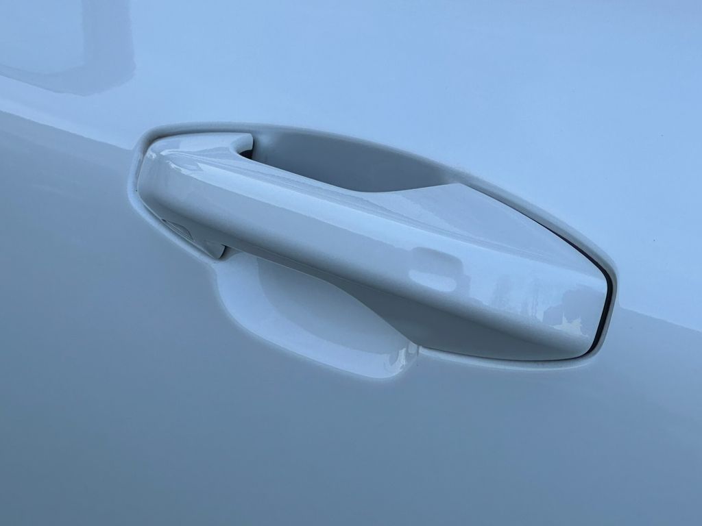 Volvo V60 Cross Country 2023