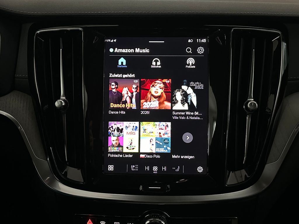 Volvo V60 Cross Country 2023