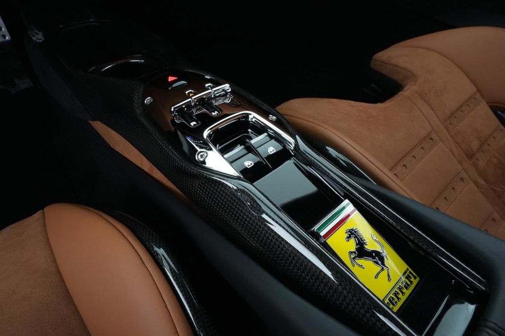 Ferrari 296 GTB 2024