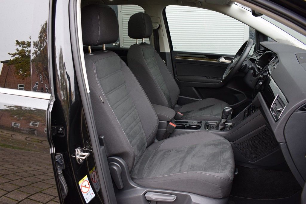 Volkswagen Touran 2025