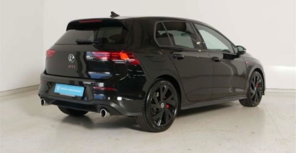 Volkswagen Golf 2024