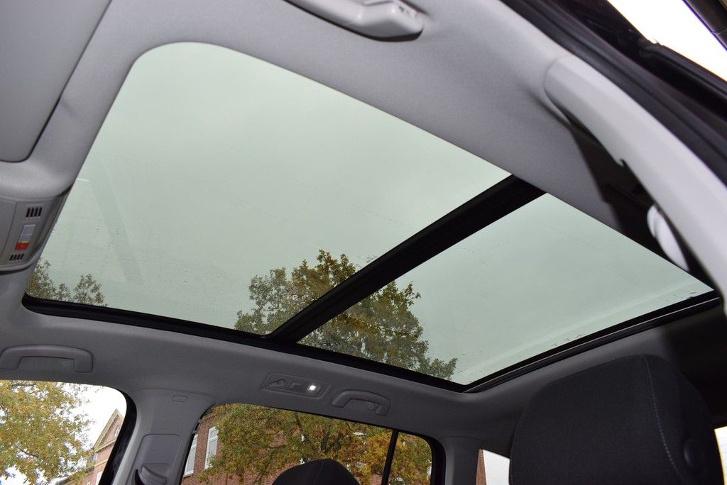 Volkswagen Touran 2025