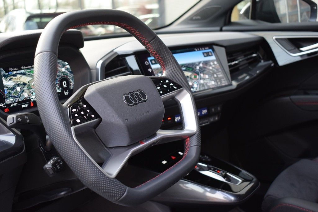 Audi Q4 e-tron 2025