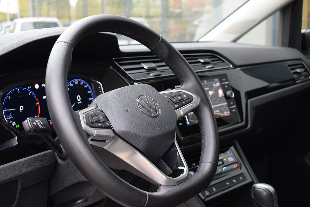 Volkswagen Touran 2025