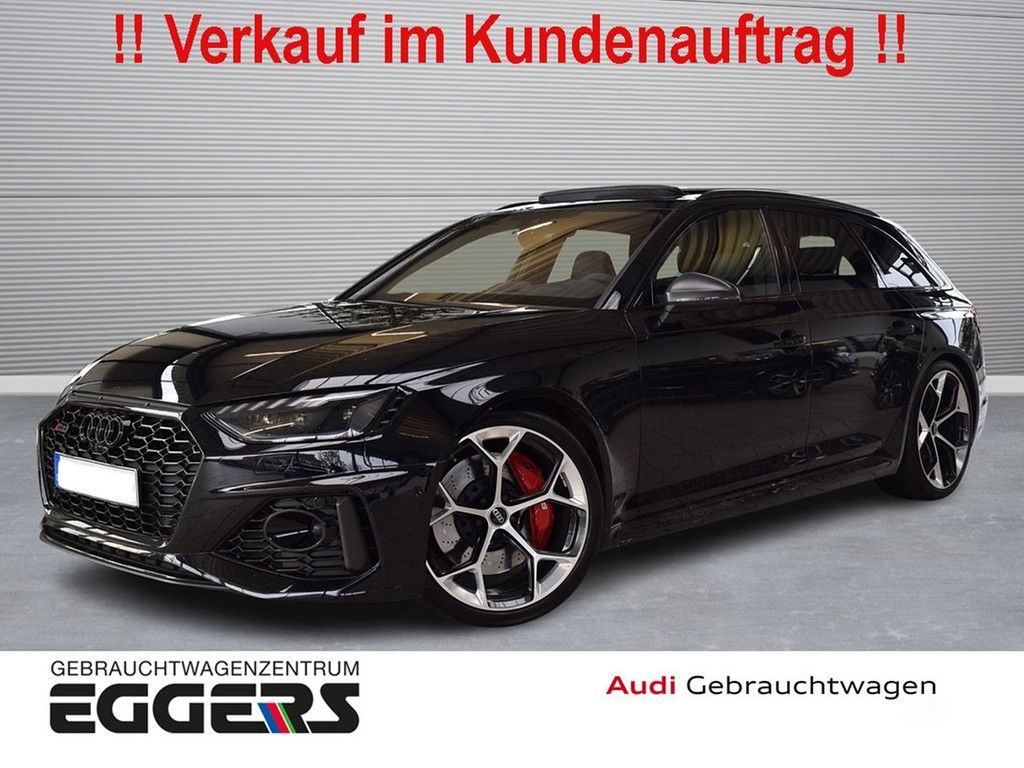 Audi RS4 2023