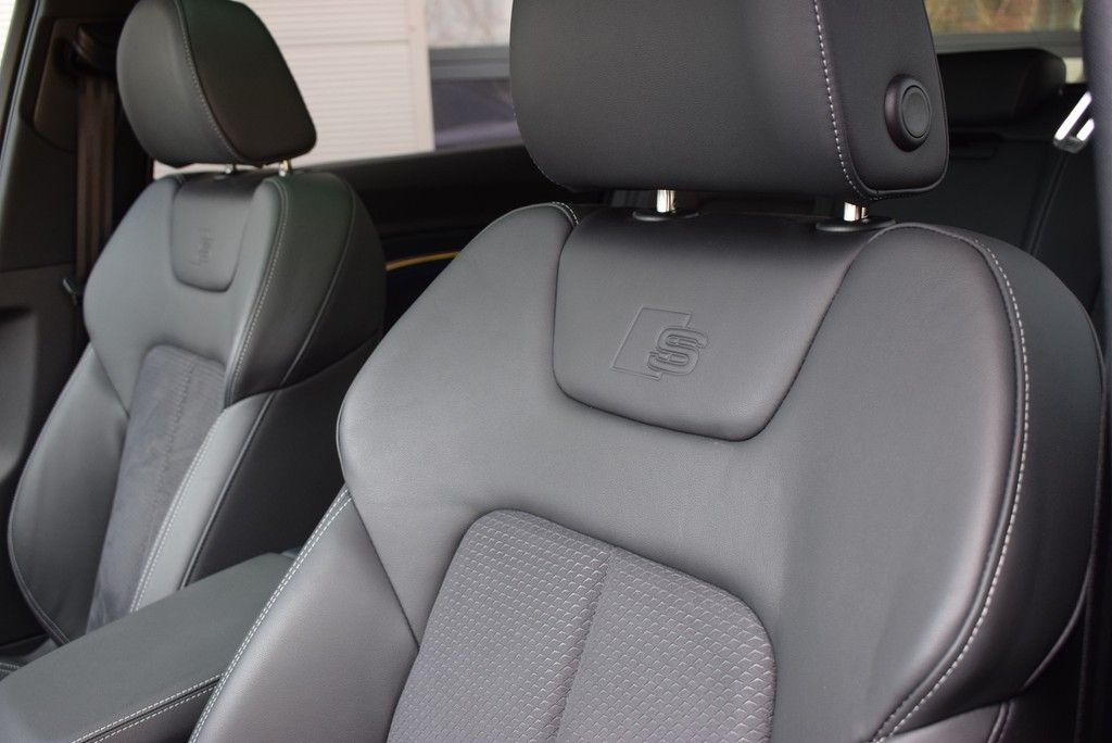 Audi SQ8 e-tron 2024