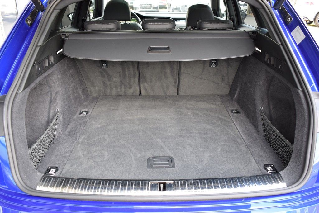 Audi SQ8 e-tron 2024