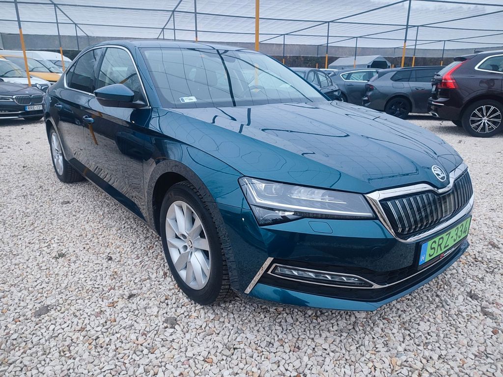 Skoda Superb 2021