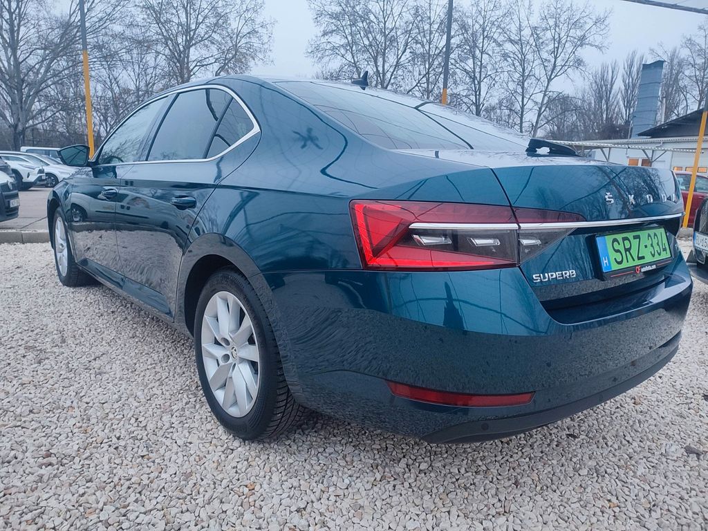 Skoda Superb 2021