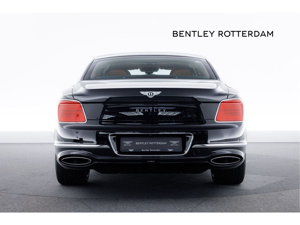 Bentley Flying Spur 2025