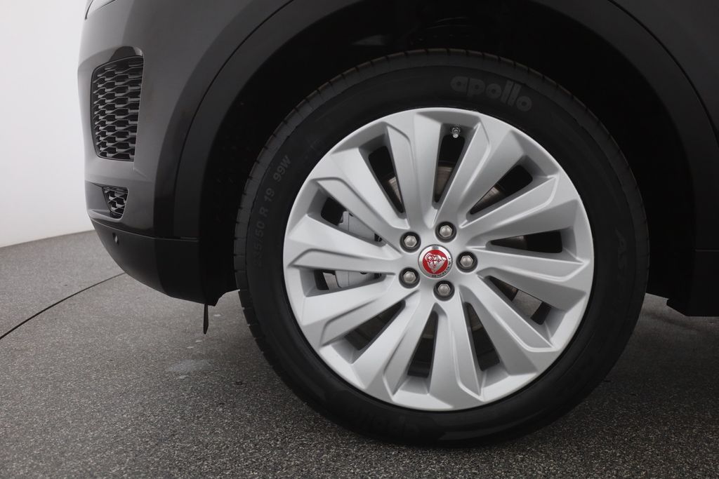 Jaguar E-Pace 2019
