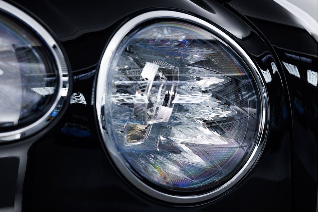 Bentley Flying Spur 2025