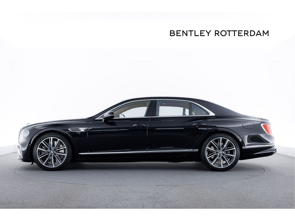 Bentley Flying Spur 2025