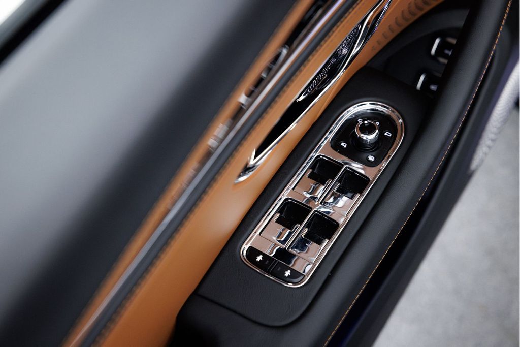 Bentley Flying Spur 2025