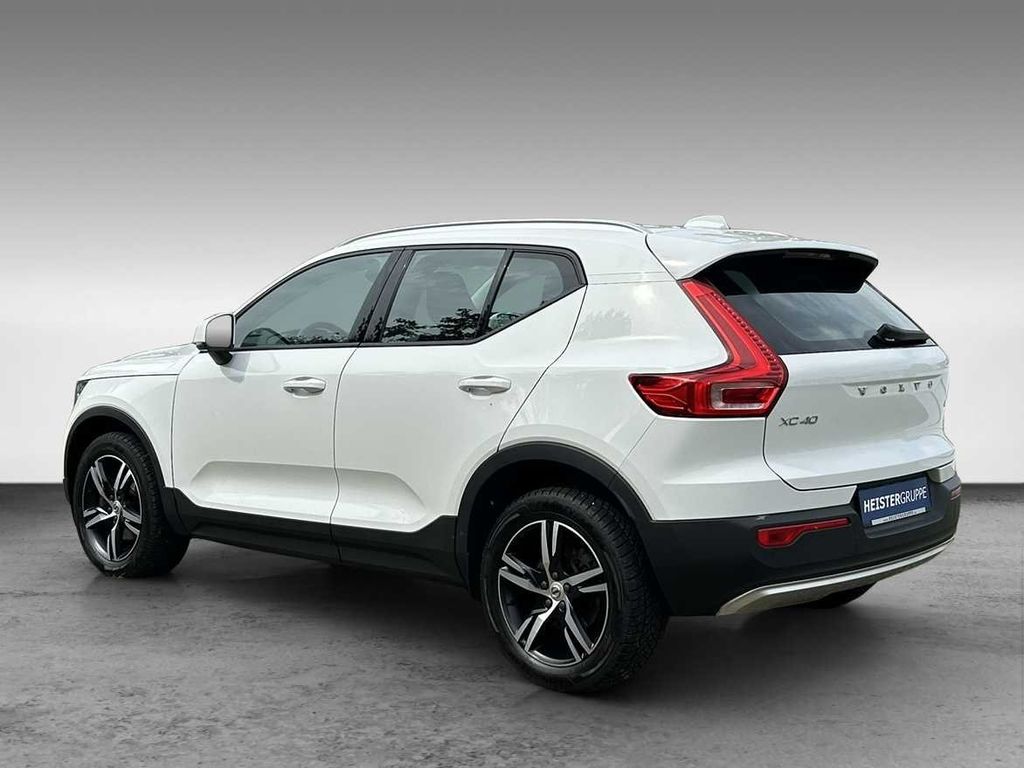 Volvo XC40 2022
