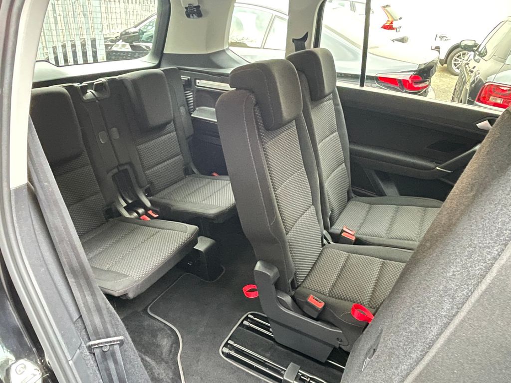 Volkswagen Touran 2021