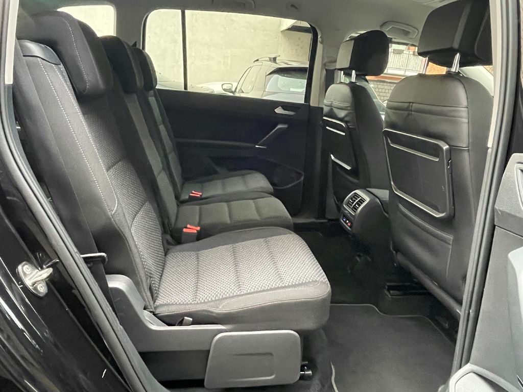 Volkswagen Touran 2021