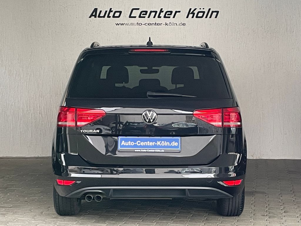 Volkswagen Touran 2021
